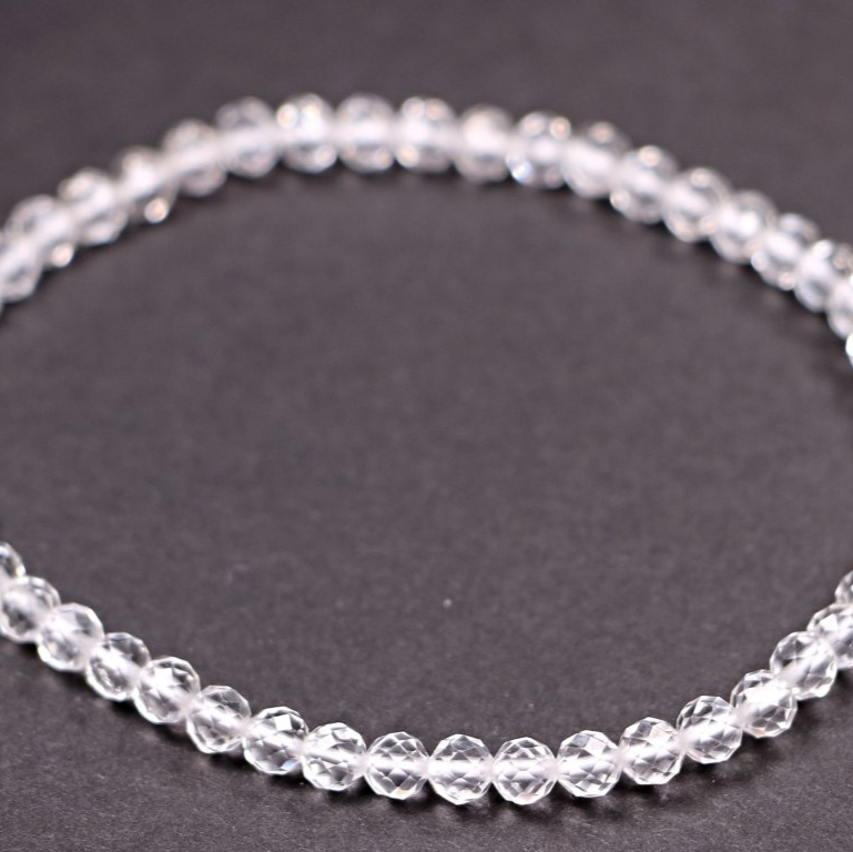 Náramek z křišťálu 4mm fazetový