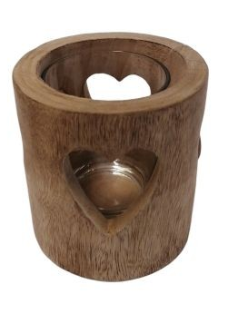 Dřevěný svícen se srdíčky pr. 12cm
