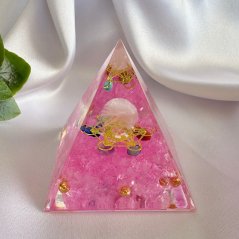 Orgonitová pyramida POSVÁTNÝ KLID s růžovým achátem a posvátným šestiúhelníkem