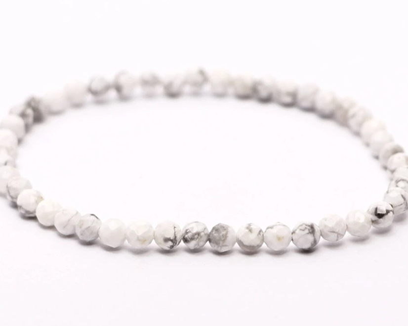 Náramek z magnezitu 4mm fazetový