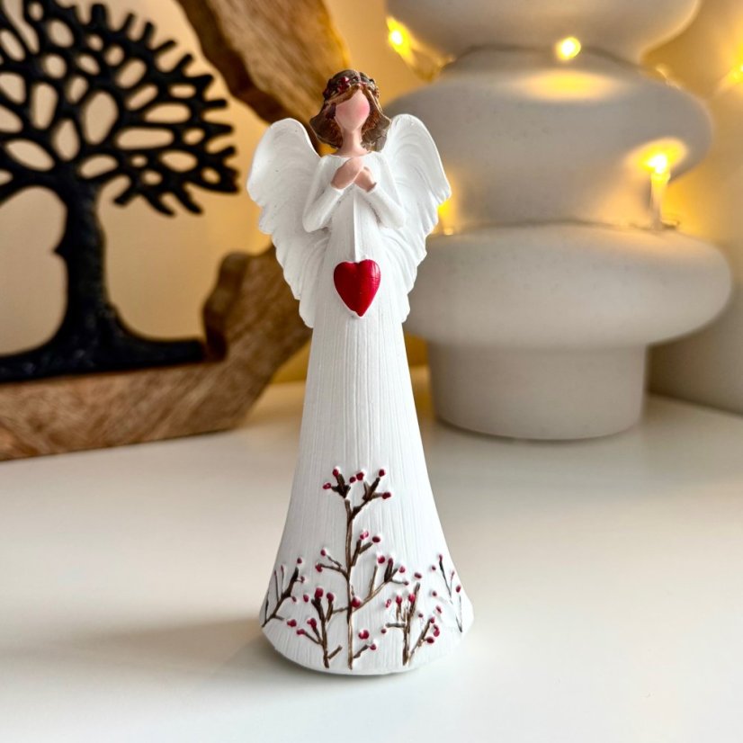 Anděl s červeným srdcem 14cm