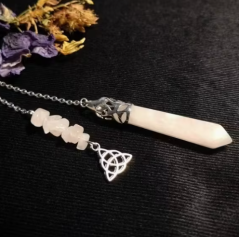 Šestihranné kyvadlo s keltským symbolem triquetra | Růženín