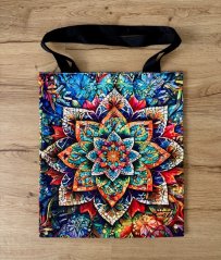 Taška přes rameno s barevnou mandalou