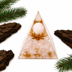 Orgonitová pyramida LÁSKA K VLASTNÍMU JÁ s růženínem